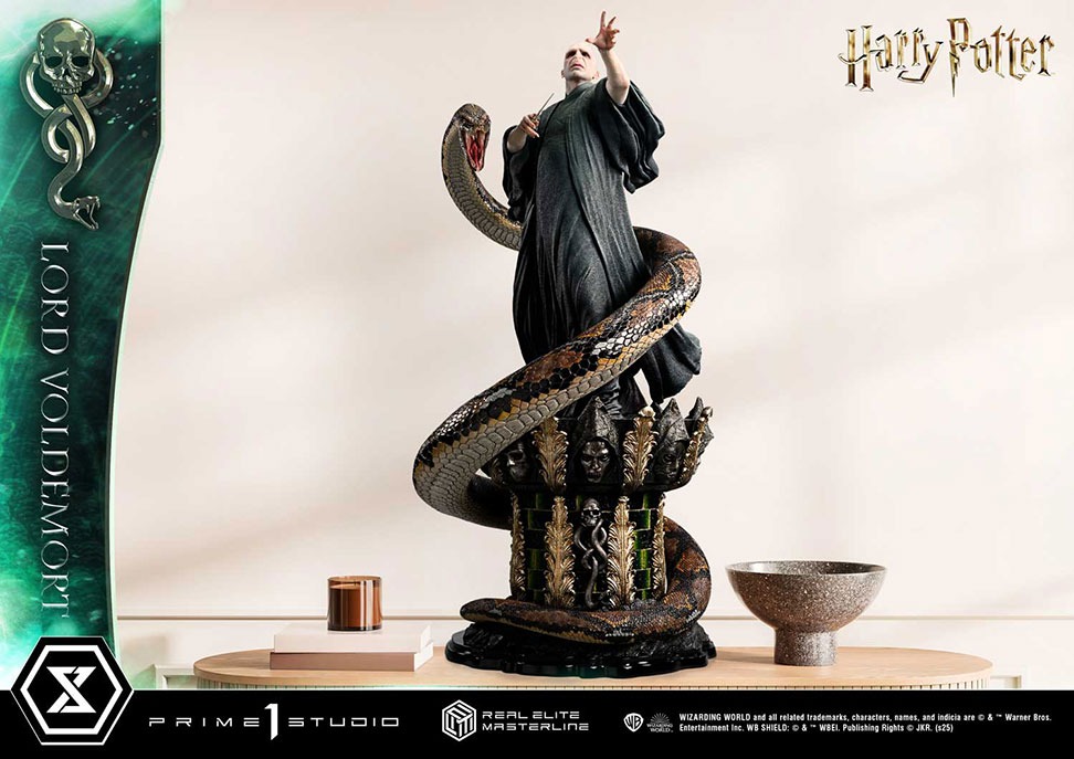ヴォルデモートフィギュア S.H.Figuarts ヴォルデモート卿（ハリー・ポッターと炎の